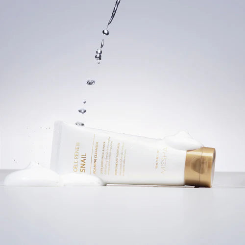 MISSHA Super Aqua Cell Renew Snail Cleansing Foam